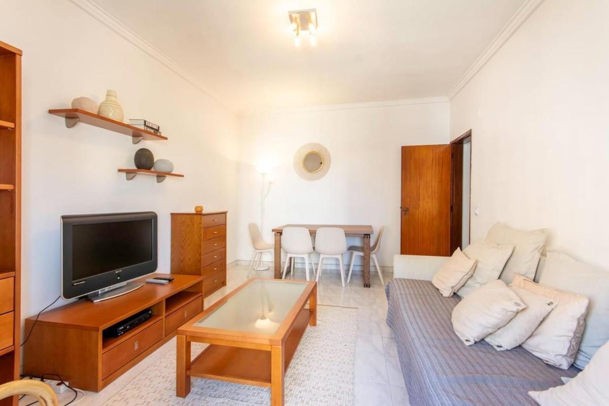Cozy Peaceful Apartment In Almada By Innkeeper Kültér fotó